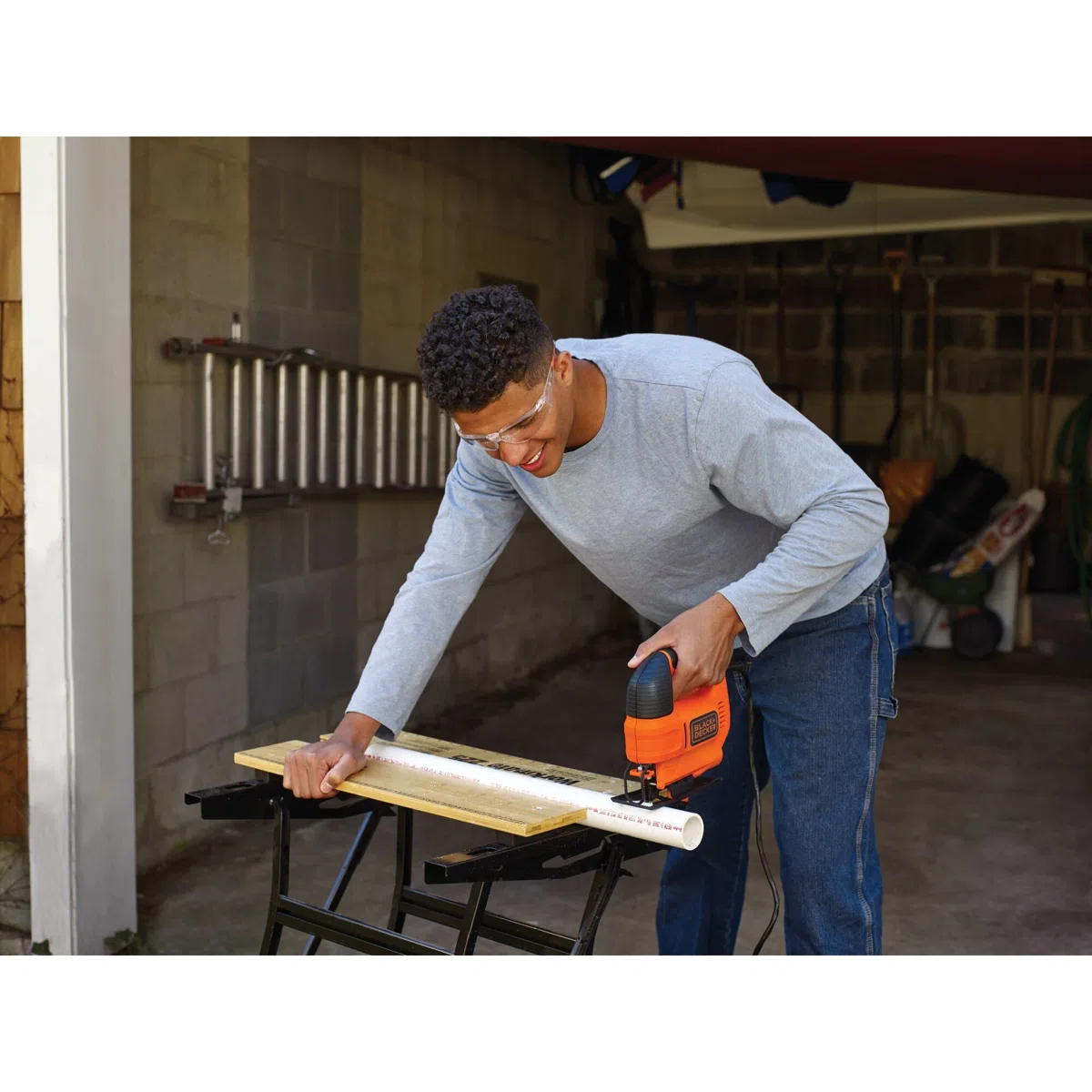 BLACK+DECKER 4.5 Amp Electric Jig Saw view 3