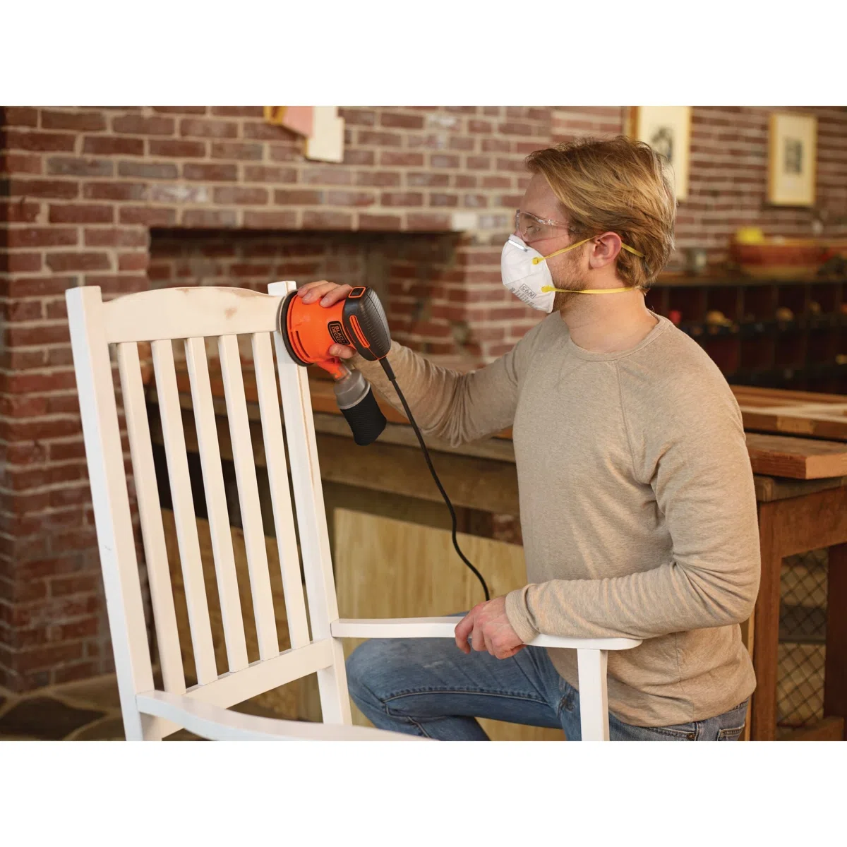BLACK+DECKER Random Orbit Sander, 5-Inch view 2